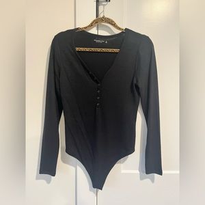 NWT BLACK HENLEY ABERCROMBIE BODYSUIT